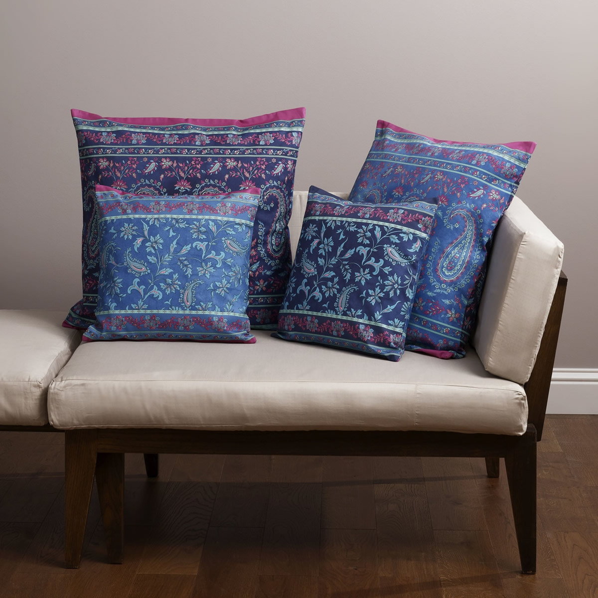 Dekora�n� Povlaky na Pol�t��ky - COMO B1 - Kolekce Granfoulard - bassetti